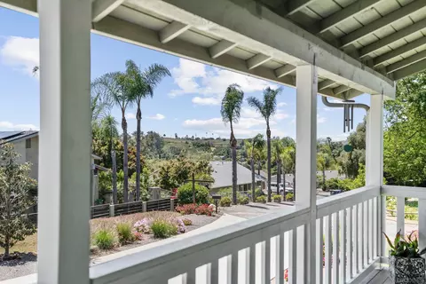 151 Via Floresta, Fallbrook, CA 92028 photo 9