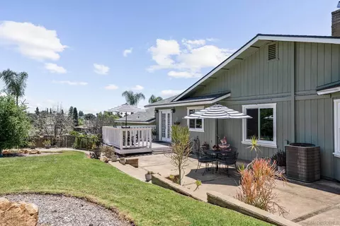 151 Via Floresta, Fallbrook, CA 92028 photo 25