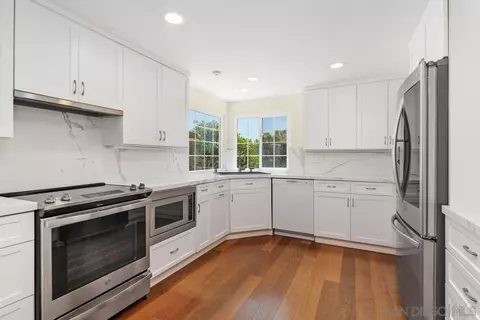 Kitchen - 15083 Tierra Alta, Del Mar, CA 92014 photo 1 of 3