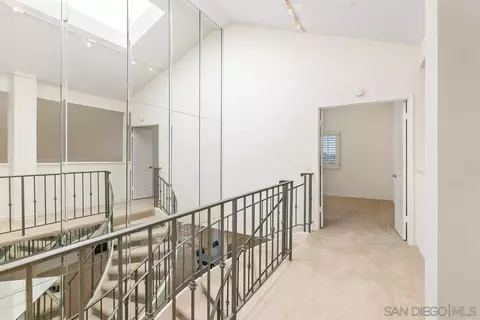 Entry Way - 15083 Tierra Alta, Del Mar, CA 92014 photo 4 of 4