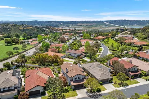 View/Area - 15083 Tierra Alta, Del Mar, CA 92014 photo 3 of 6