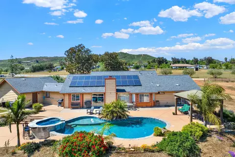 Exterior - 786 Rancho Trl, Ramona, CA 92065 photo 3 of 5