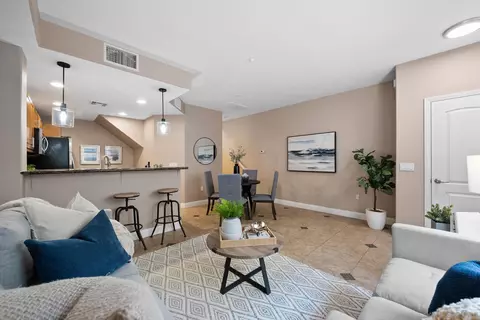 7745 El Cajon Blvd #4, La Mesa, CA 91942