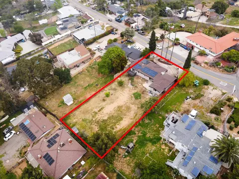 View/Area - 8612 Almond Rd, Lakeside, CA 92040 photo 3 of 5