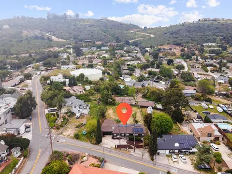 View/Area - 8612 Almond Rd, Lakeside, CA 92040 photo 2 of 5