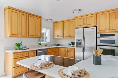 Kitchen - 8612 Almond Rd, Lakeside, CA 92040 photo 1 of 8