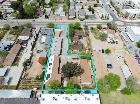 38110 10th St E, Palmdale, CA 93550