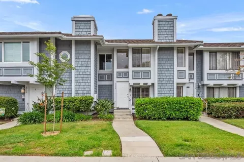 6914 Carnation Dr, Carlsbad, CA 92011