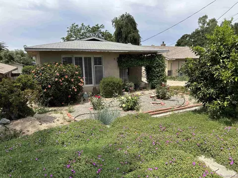 719 G St, Ramona, CA 92065 photo 9