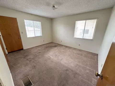 719 G St, Ramona, CA 92065 photo 5