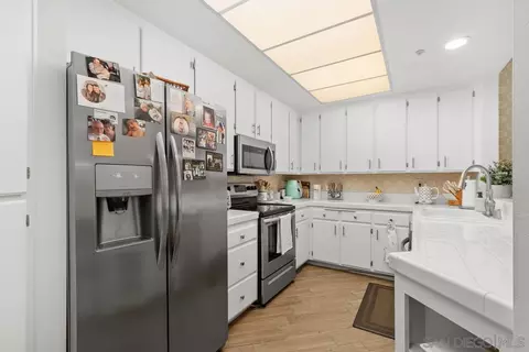 Kitchen - 4701 Date Ave #110, La Mesa, CA 91942 photo 2 of 2