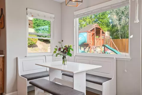 Dining - 12095 Sterling Hill Ln, Lakeside, CA 92040 photo 2 of 2