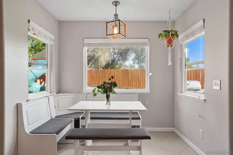 Dining - 12095 Sterling Hill Ln, Lakeside, CA 92040 photo 1 of 2