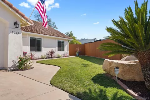 Exterior - 12095 Sterling Hill Ln, Lakeside, CA 92040 photo 4 of 20