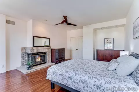 Bedroom - 3136 Almahurst Row, La Jolla, CA 92037 photo 3 of 4