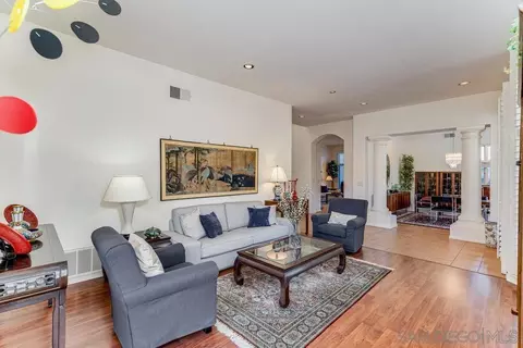 Living - 3136 Almahurst Row, La Jolla, CA 92037 photo 3 of 6