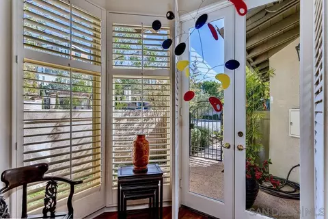 Entry Way - 3136 Almahurst Row, La Jolla, CA 92037 photo 2 of 4