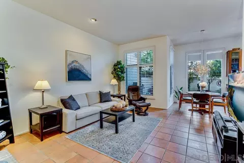 Living - 3136 Almahurst Row, La Jolla, CA 92037 photo 4 of 6