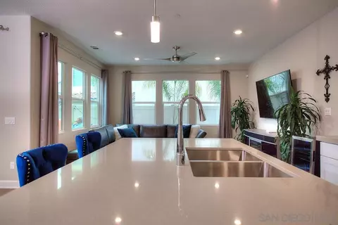2305 Venus Ct, Spring Valley, CA 91977 photo 13