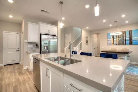 2305 Venus Ct, Spring Valley, CA 91977 photo 8