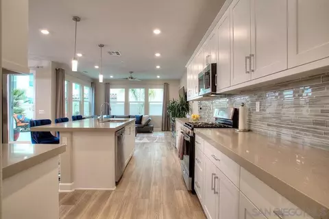 2305 Venus Ct, Spring Valley, CA 91977 photo 5