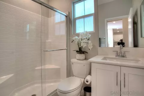 2305 Venus Ct, Spring Valley, CA 91977 photo 19