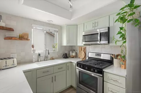 2132 Via Sonora, Oceanside, CA 92054 photo 6