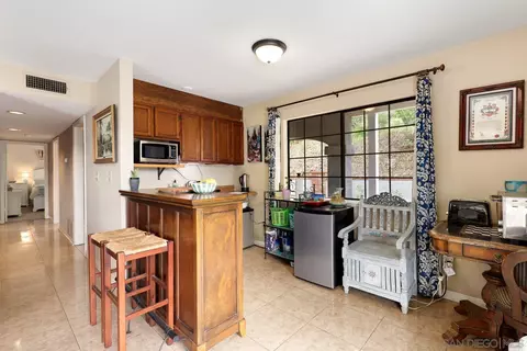 Kitchen - 3944 Pala Mesa Dr, Fallbrook, CA 92028 photo 1 of 5