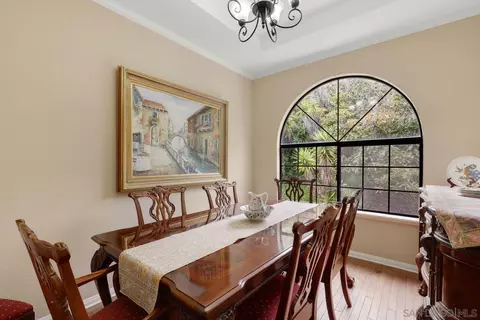 Dining - 3944 Pala Mesa Dr, Fallbrook, CA 92028 photo 2 of 2