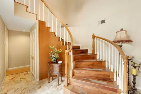 Entry Way - 3944 Pala Mesa Dr, Fallbrook, CA 92028 photo 1 of 1