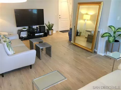 840 Turquoise St #218, San Diego, CA 92109