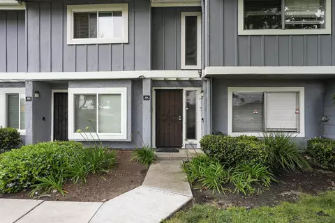 306 Los Arbolitos Blvd, Oceanside, CA 92058