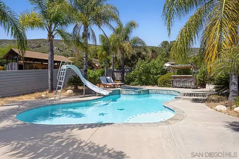 24464 Del Amo Rd, Ramona, CA 92065 photo 28