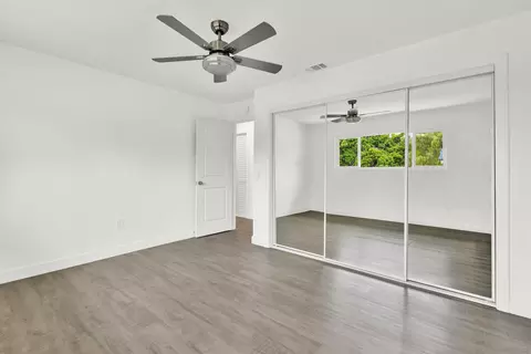 Bedroom - 2250 Ivy Rd, Oceanside, CA 92054 photo 4 of 4