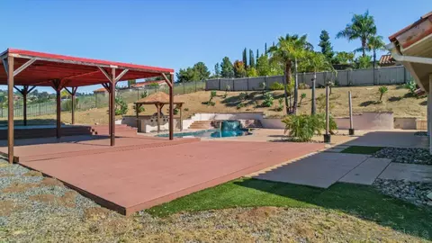404 Summerhill Ter, Alpine, CA 91901 photo 27