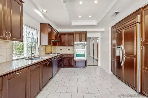 404 Summerhill Ter, Alpine, CA 91901 photo 8
