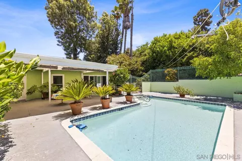 Exterior - 7950 Wetherly St, La Mesa, CA 91941 photo 4 of 11