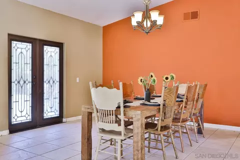 25208 Poderio Dr, Ramona, CA 92065 photo 6