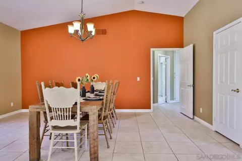 25208 Poderio Dr, Ramona, CA 92065 photo 7