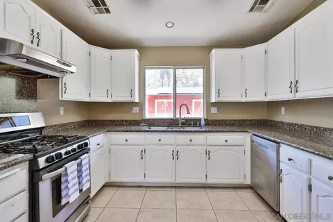 25208 Poderio Dr, Ramona, CA 92065 photo 10