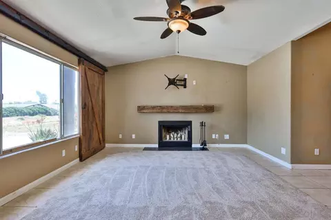 25208 Poderio Dr, Ramona, CA 92065 photo 2