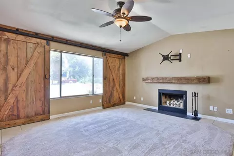 25208 Poderio Dr, Ramona, CA 92065 photo 3