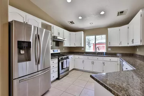 25208 Poderio Dr, Ramona, CA 92065 photo 9