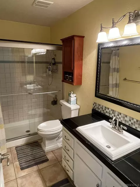 Bath - 797 Grey Hawk Ct, Oceanside, CA 92057 photo 2 of 2