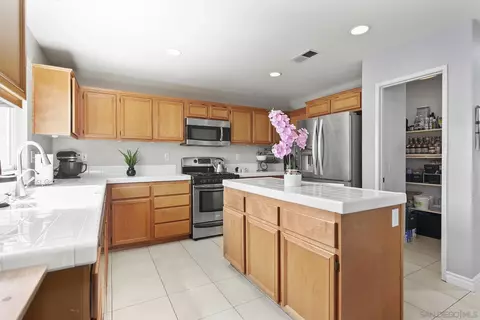 1338 Fieldbrook St, Chula Vista, CA 91913 photo 7