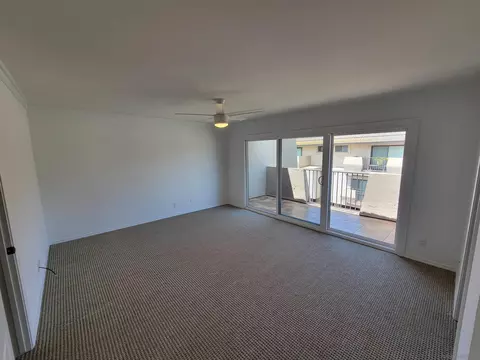 758 Ocean Surf Dr, Solana Beach, CA 92075 photo 15