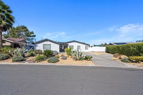 12344 Buckskin Trl, Poway, CA 92064 photo 3