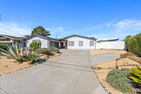 12344 Buckskin Trl, Poway, CA 92064 photo 2