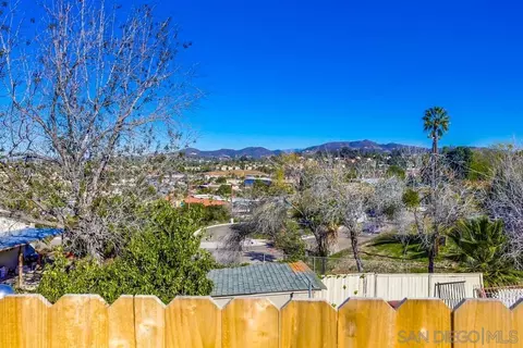 View/Area - 426 Phillips Way, Vista, CA 92083 photo 1 of 1