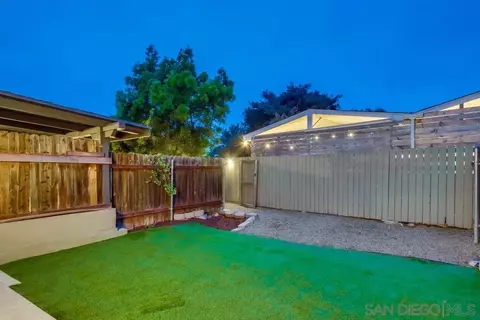 Exterior - 426 Phillips Way, Vista, CA 92083 photo 12 of 21